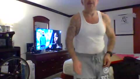 Snapshot of 1nastya8 chatting on 28, 4, 2026 TheShyOne18 online show from 28, 4, 2026