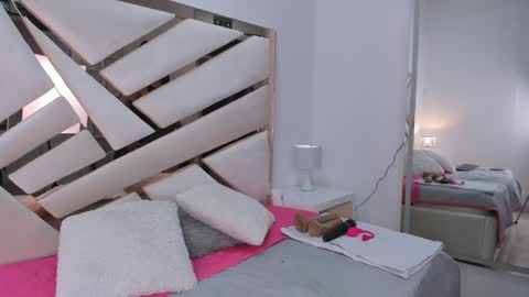 Snapshot of 1naughty_milf chatting on 8, 2, 2025 Luisa online show from 8, 2, 2025