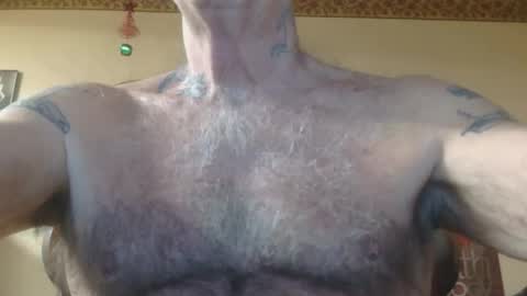 Snapshot of 1pizza_n_3beers chatting on 16, 12, 2025 Pizza online show from 16, 12, 2025