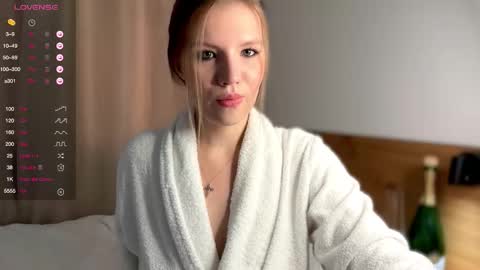 VICTORIA online show from 15, 9, 2025