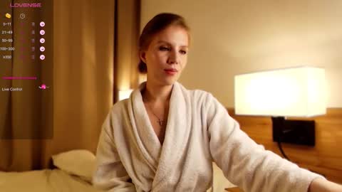 VICTORIA online show from 1, 11, 2025