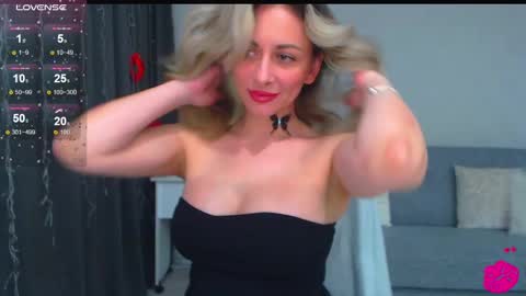 Snapshot of 1sweetvictoria chatting on 19, 1, 2025 Victoria online show from 19, 1, 2025