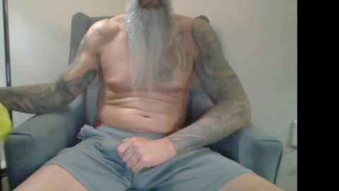 Snapshot of 1theone12 chatting on 8, 5, 2026 1theone12 online show from 8, 5, 2026