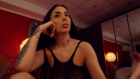 1vyanne online show from 29, 3, 2026