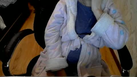 1your_hot_girls online show from 8, 12, 2024