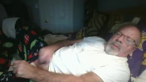 Snapshot of 2003dynawideglide chatting on 25, 10, 2025 2003dynawideglide online show from 25, 10, 2025