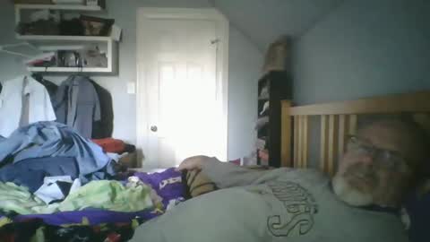 Snapshot of 2003dynawideglide chatting on 1, 11, 2025 2003dynawideglide online show from 1, 11, 2025