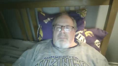 Snapshot of 2003dynawideglide chatting on 18, 12, 2025 2003dynawideglide online show from 18, 12, 2025