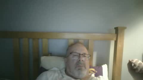 Snapshot of 2003dynawideglide chatting on 18, 4, 2026 2003dynawideglide online show from 18, 4, 2026