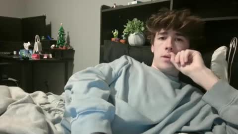 Snapshot of 2004twink chatting on 17, 4, 2026 2004twink online show from 17, 4, 2026