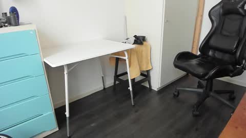 Snapshot of 200gentleman chatting on 20, 2, 2025 Henk online show from 20, 2, 2025