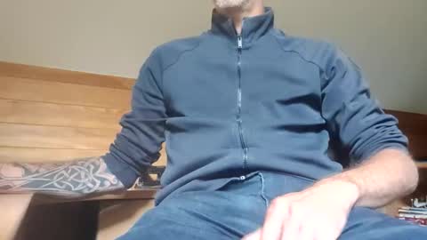 Snapshot of 22_acacia_avenue chatting on 2, 6, 2026 22_acacia_avenue online show from 2, 6, 2026