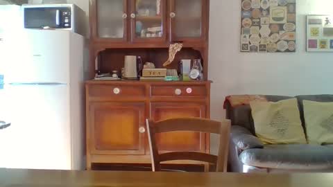 22esserre online show from 19, 12, 2025