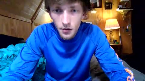 Snapshot of 27tnguy chatting on 6, 3, 2026 27tnguy online show from 6, 3, 2026