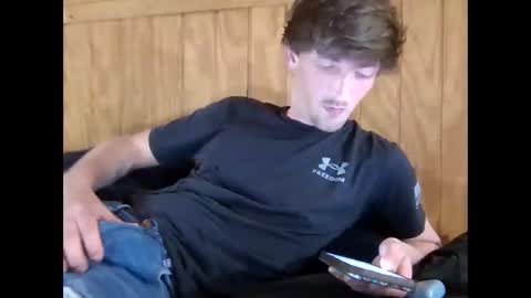 Snapshot of 27tnguy chatting on 9, 4, 2026 27tnguy online show from 9, 4, 2026