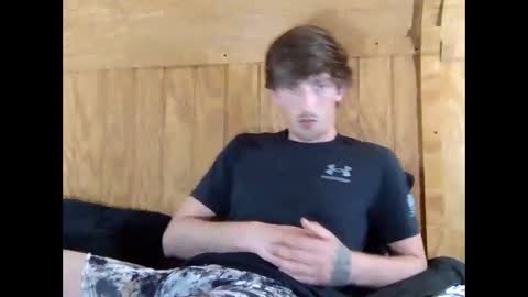 Snapshot of 27tnguy chatting on 9, 4, 2026 27tnguy online show from 9, 4, 2026