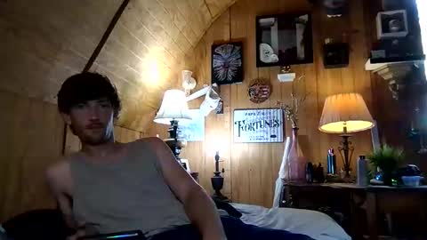 Snapshot of 27tnguy chatting on 12, 4, 2026 27tnguy online show from 12, 4, 2026