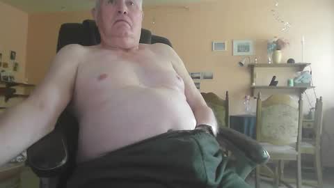 Snapshot of 29famila chatting on 2, 11, 2025 29famila online show from 2, 11, 2025