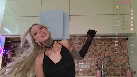 Snapshot of 2badforyou chatting on 17, 3, 2026 30 NOV online show from 17, 3, 2026