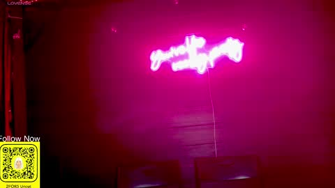 Snapshot of 2for5uncut chatting on 17, 9, 2025 RR UnCut online show from 17, 9, 2025