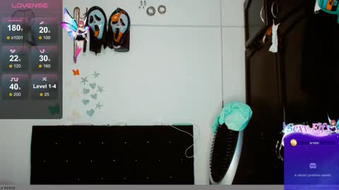 Snapshot of 2girls__dream chatting on 24, 12, 2024 samantha sharon online show from 24, 12, 2024