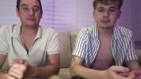 Snapshot of 2hungboys chatting on 13, 7, 2026 Roommates online show from 13, 7, 2026