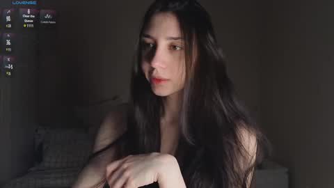 Snapshot of 2insensitive chatting on 4, 3, 2025 Lina free control in pvt online show from 4, 3, 2025