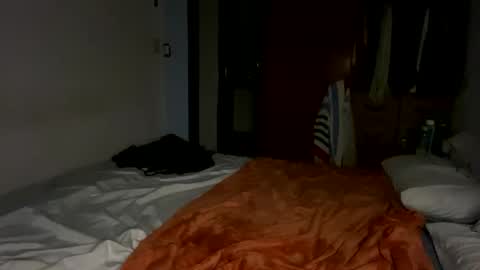 Snapshot of 2littlefox chatting on 9, 2, 2026 2littlefox online show from 9, 2, 2026