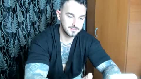 Snapshot of 2sexymuscles chatting on 16, 4, 2026 2sexymuscles online show from 16, 4, 2026