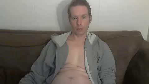 Snapshot of 2small4you83 chatting on 31, 3, 2026 2small4you83 online show from 31, 3, 2026