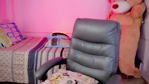 Snapshot of 3kam_amazonian chatting on 24, 3, 2026 independent model online show from 24, 3, 2026