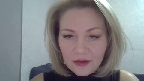 Snapshot of 3susie chatting on 19, 10, 2025 3susie online show from 19, 10, 2025