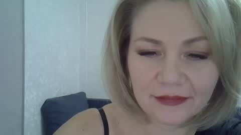 Snapshot of 3susie chatting on 23, 10, 2025 3susie online show from 23, 10, 2025