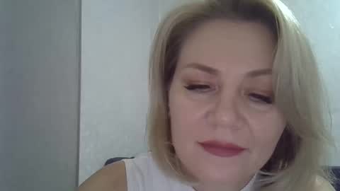 Snapshot of 3susie chatting on 13, 11, 2025 3susie online show from 13, 11, 2025