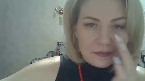 Snapshot of 3susie chatting on 16, 12, 2025 3susie online show from 16, 12, 2025