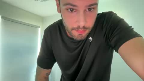 Snapshot of 3xxxjason chatting on 25, 10, 2025 3xxxjason online show from 25, 10, 2025