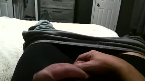 Snapshot of 420bigdickben420 chatting on 18, 11, 2025 420bigdickben420 online show from 18, 11, 2025