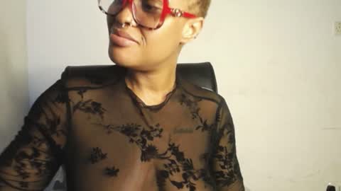 goddess zuri online show from 12, 6, 2026