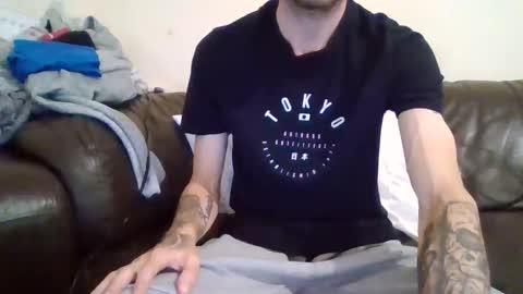 420feetloverr420 online show from 1, 10, 2025