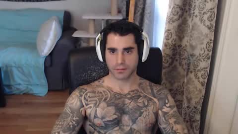 Snapshot of 420randomguy chatting on 10, 1, 2026 Anomander Rake online show from 10, 1, 2026