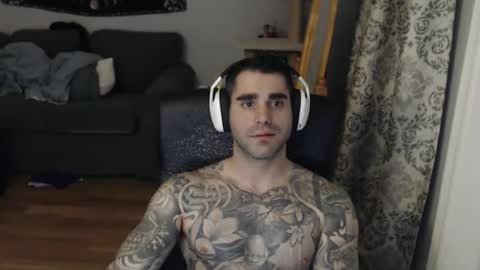 Snapshot of 420randomguy chatting on 26, 3, 2026 Anomander Rake online show from 26, 3, 2026