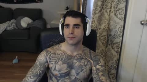 Snapshot of 420randomguy chatting on 5, 4, 2026 Anomander Rake online show from 5, 4, 2026