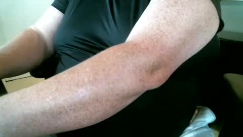 Snapshot of 4bgdaddyks chatting on 2, 10, 2025 4bgdaddyks online show from 2, 10, 2025