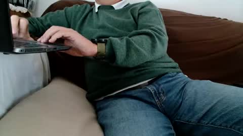 Snapshot of 55felix chatting on 10, 12, 2024 F E L I X - - F O ll O W M E online show from 10, 12, 2024