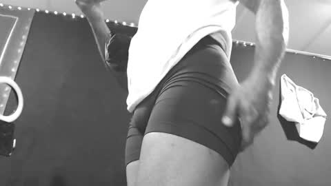 Snapshot of 5hbk chatting on 5, 10, 2025 Tettaz GetitJusy4ya online show from 5, 10, 2025