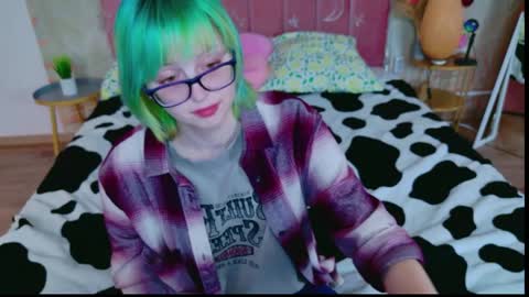 Snapshot of 666_marshmallow chatting on 17, 4, 2026 Marsi online show from 17, 4, 2026