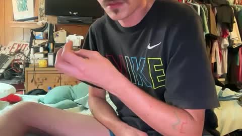 Snapshot of 69j0hndo chatting on 28, 9, 2025 FUCKR online show from 28, 9, 2025