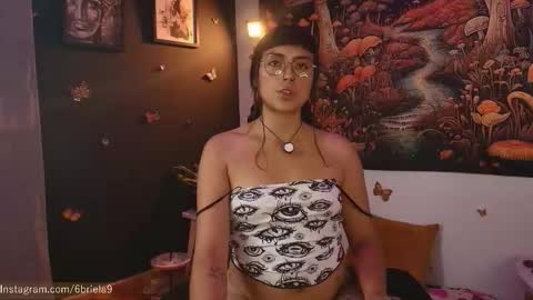 Snapshot of 6briela9 chatting on 12, 2, 2026 B R I E L A online show from 12, 2, 2026