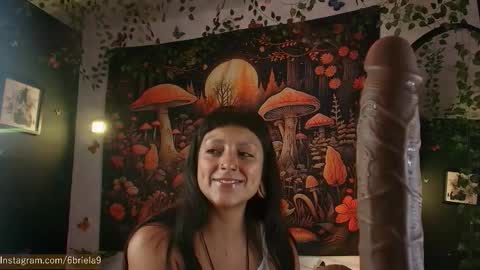 Snapshot of 6briela9 chatting on 14, 3, 2026 B R I E L A online show from 14, 3, 2026