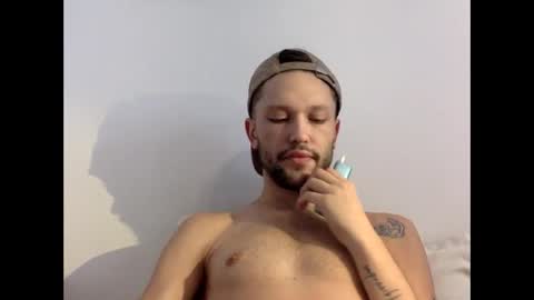 Snapshot of 777kriss chatting on 28, 10, 2025 Kriss online show from 28, 10, 2025